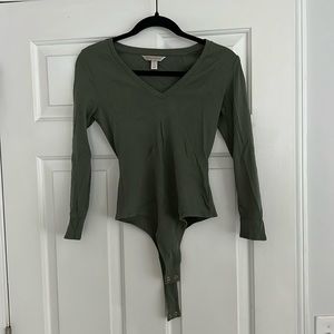 Banana Republic - Size:Small - Green Long Sleeve Bodysuit